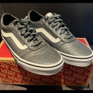 Vans women’s ward lurex glitter-Black 7.5